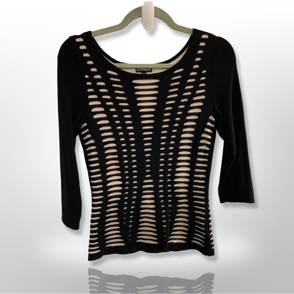 EXPRESS • 3/4 Sleeve Black Distressed Layered Top